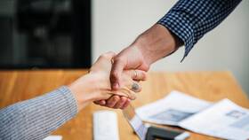 Как установить доверительные отношения с клиентом в Аврора